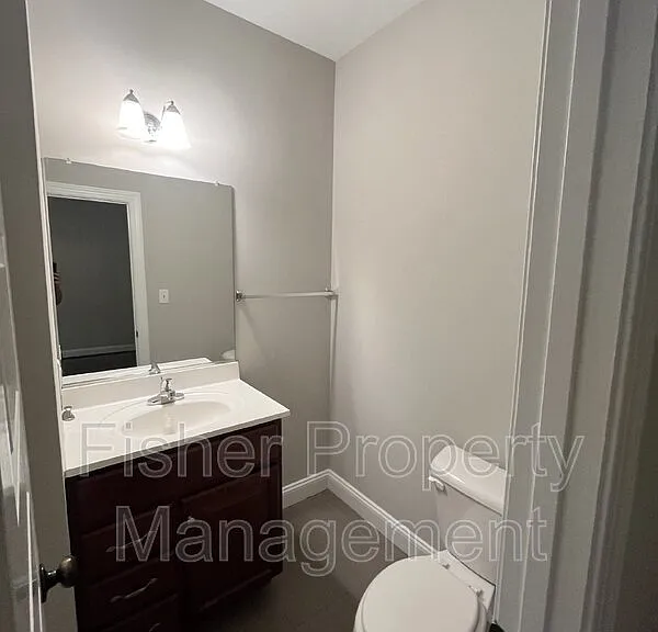 1411 Porter St #B — Photo 10