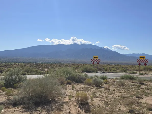7113 Kalgan Rd NE, Rio Rancho, NM 87144