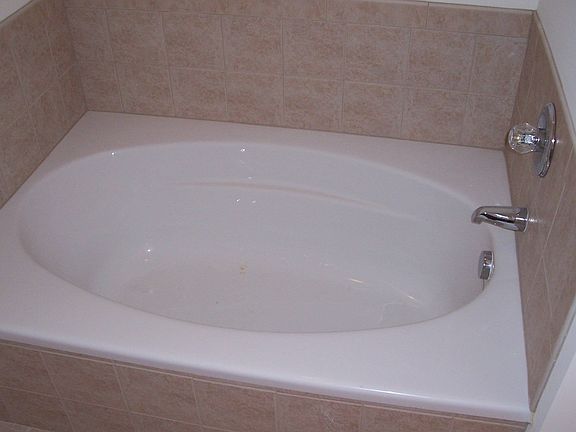 Tub