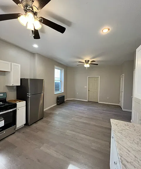 408 E 10th Ave #3 — Photo 3