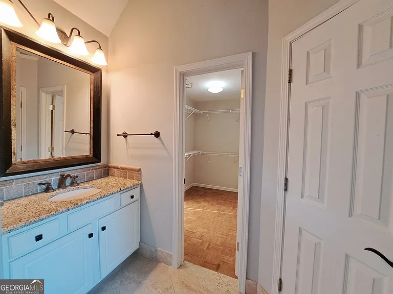 2242 Lenox Walk NE — Photo 46