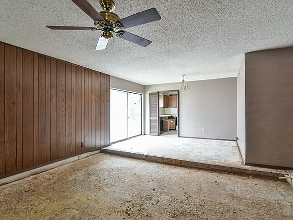 5th image of 1722 Limetree Ln