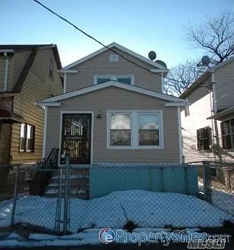 11526 149th St photo 1