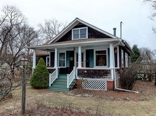 30 Walnut Rd, Barrington, RI 02806