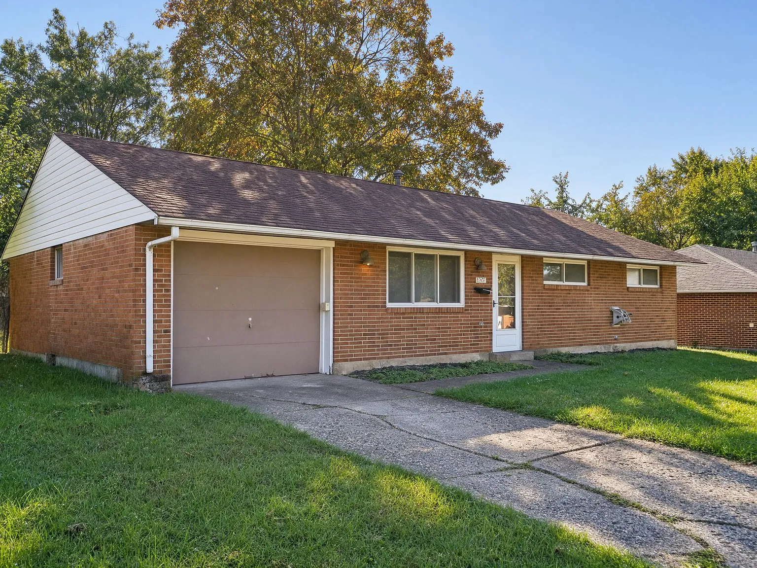 3 bed, 1100 sqft, $1,499 — Photo 1