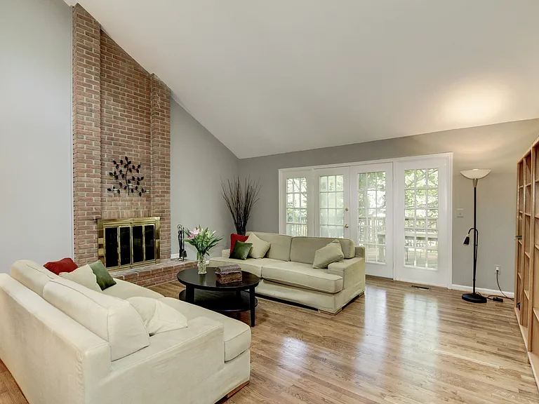 13 Avalon Ct — Photo 13