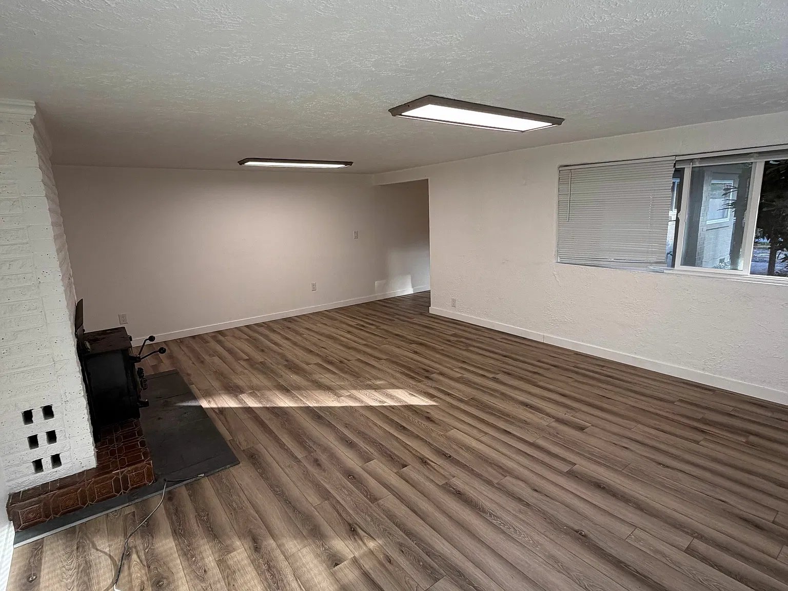 BL Duplex - Unit A — Photo 2