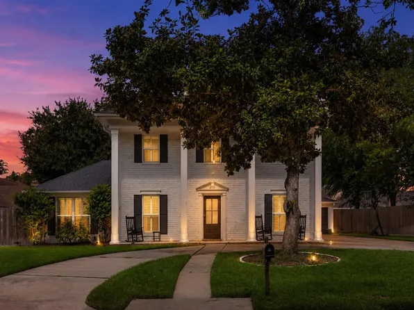 2723 Stetson Ln, Houston, TX 77043