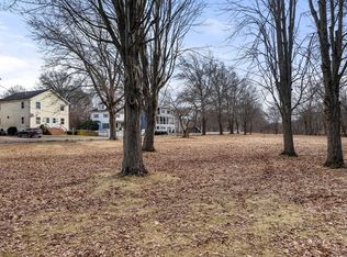 20 Arlington St, Medford, MA 02155