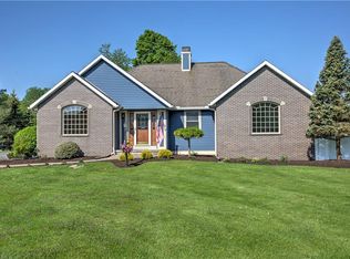 23 Juniper Ln, New Hartford, NY 13413