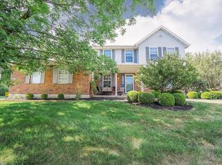 8701 Apple Blossom Ln, West Chester, OH 45069