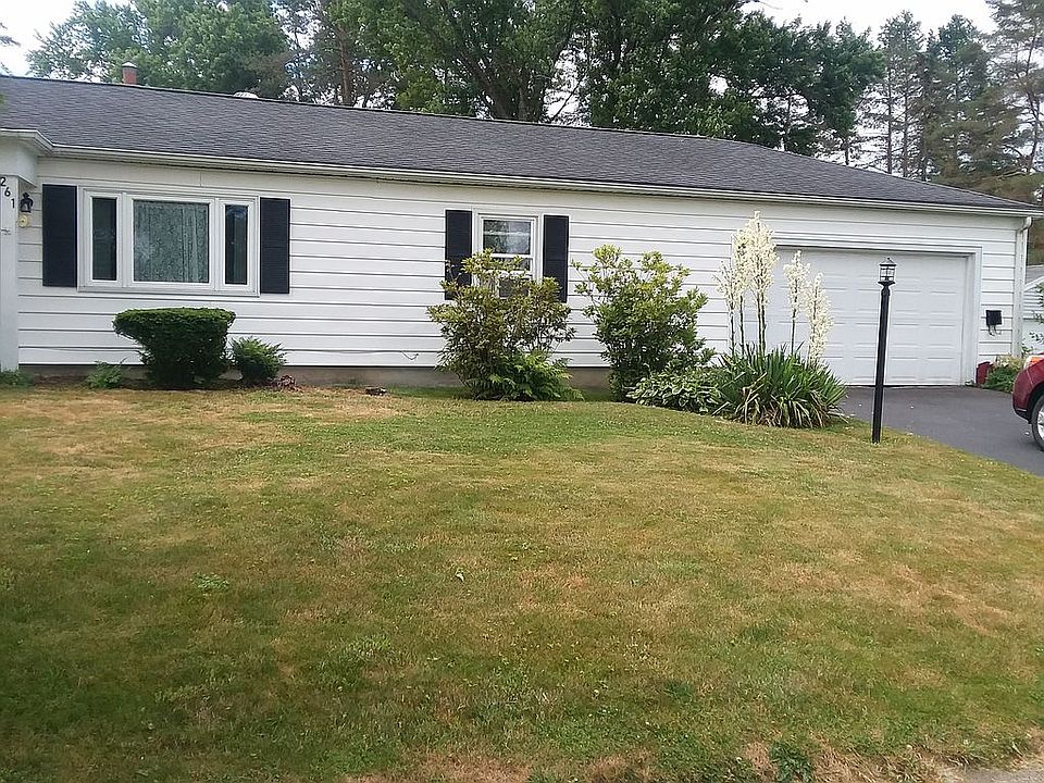 1st image of 261 Hazeltine Ave