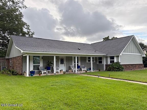 5th image of 204 Kuyrkendall Pl