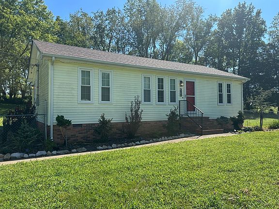 3rd image of 3925 Beasleys Bend Rd