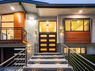 325 N Madison Ave, Monrovia, CA