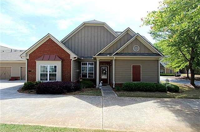 1st image of 124 Glens Dr