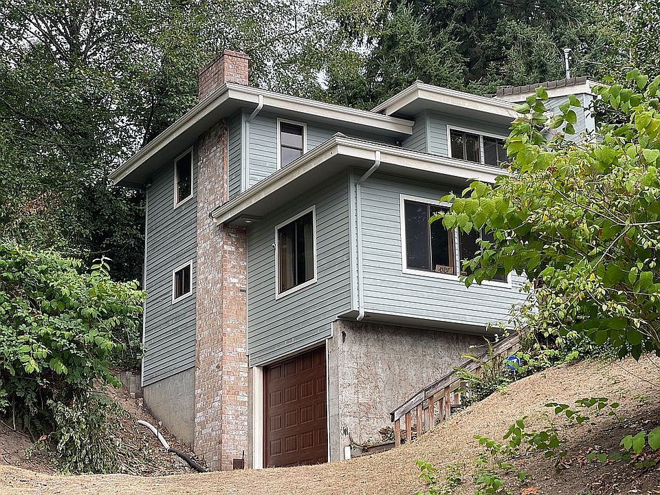 1st image of 10707 24th Ave NE