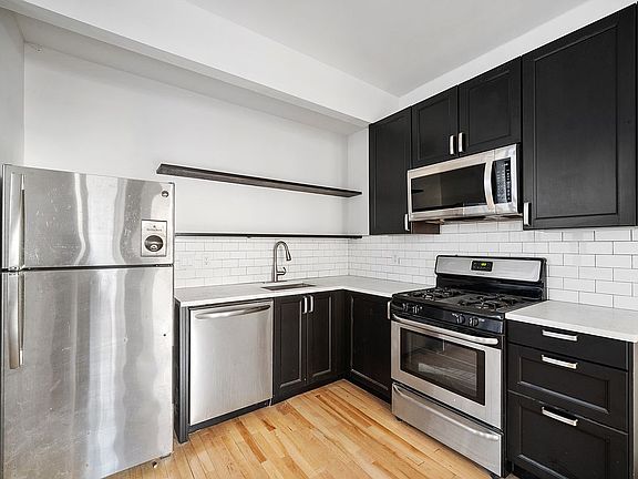 3rd image of UNIT 2A 99th Ave