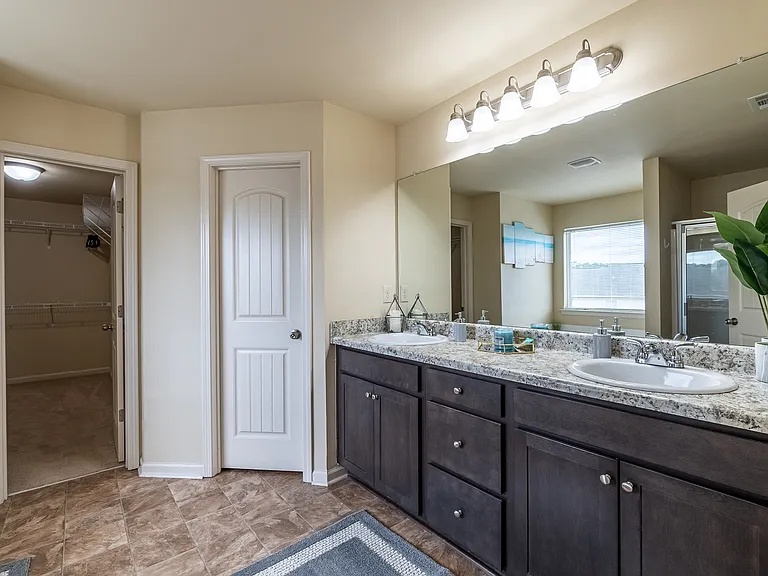 2318 Centenary Way Ct — Photo 23