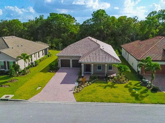 2nd image of 10402 Eastwood Dr