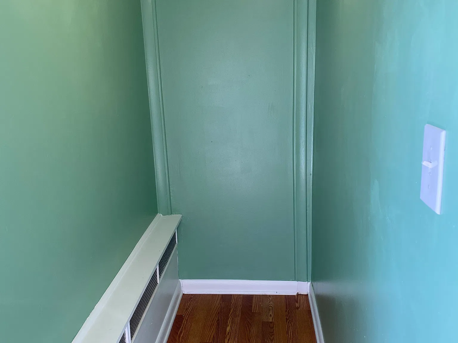 2 bed, 900 sqft, $1,300 — Photo 4