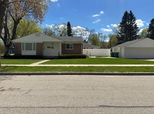 N39W6609 Jackson St, Cedarburg, WI 53012