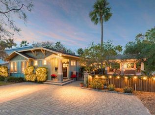 333 5th St, Atlantic Beach, FL 32233