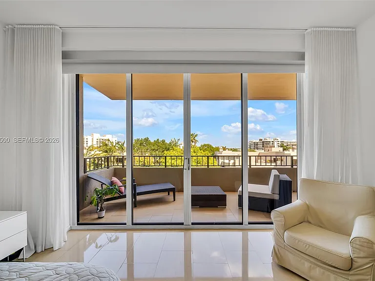 151 Crandon Blvd #500 — Photo 33
