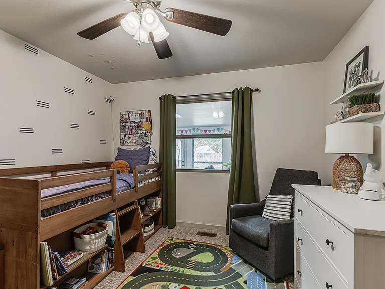 801 Rock Hollow Rd — Photo 39