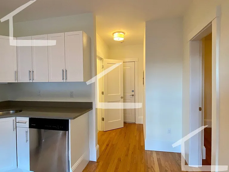 85 Harvard Pl #L20 — Photo 21