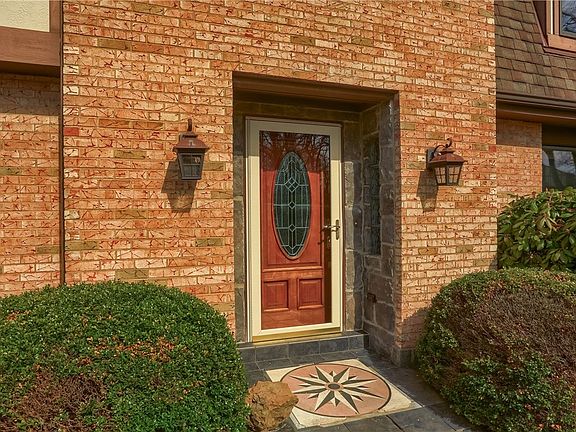5th image of 2558 Country Side Ln