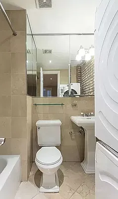 Rented by REAL New York | media 56