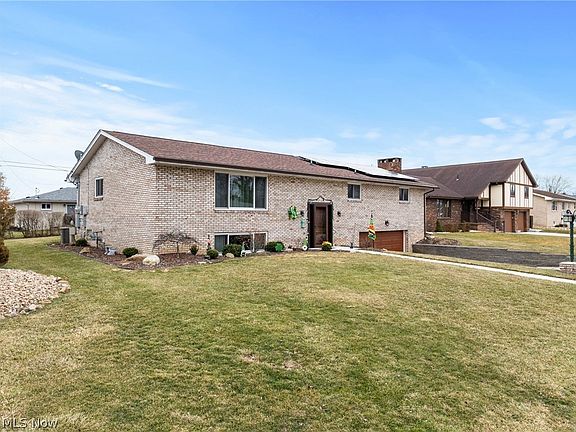 4th image of 2436 Alexander Mnr W