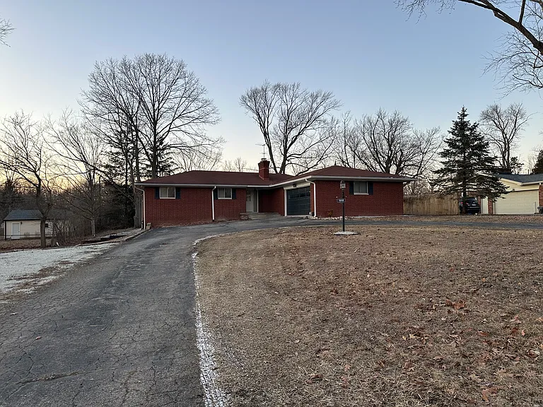5956 Linton Ln — Photo 2