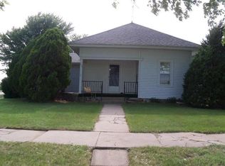 101 D St, Claflin, KS 67525