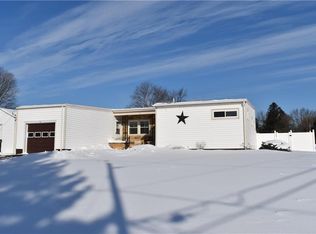 14 Orchard Ave, Whitesboro, NY 13492