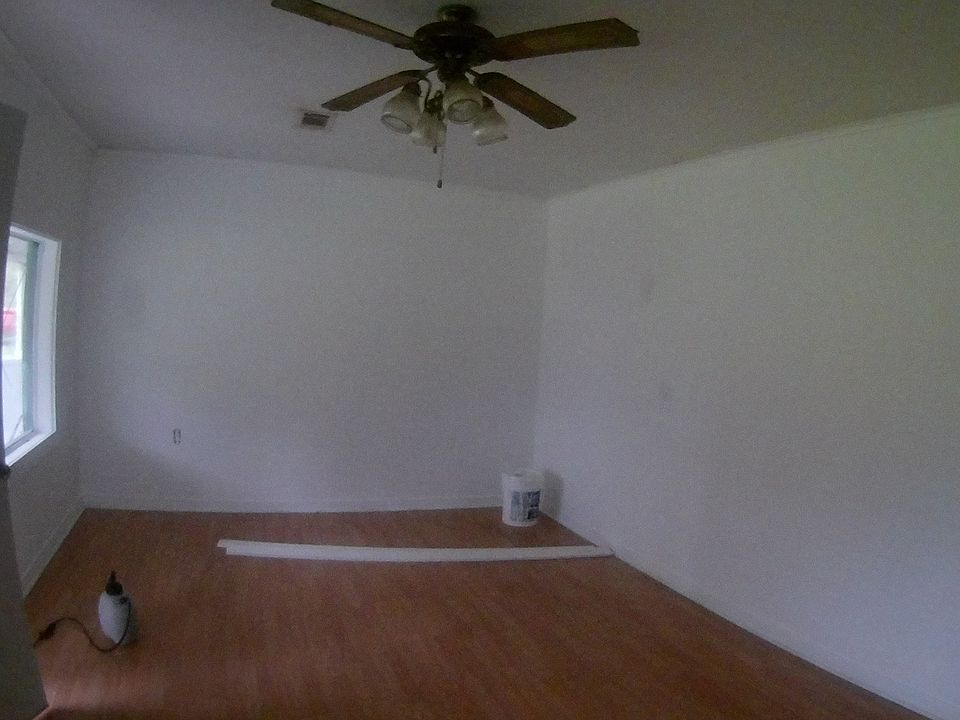 2nd image of 8303 Princeton Pike