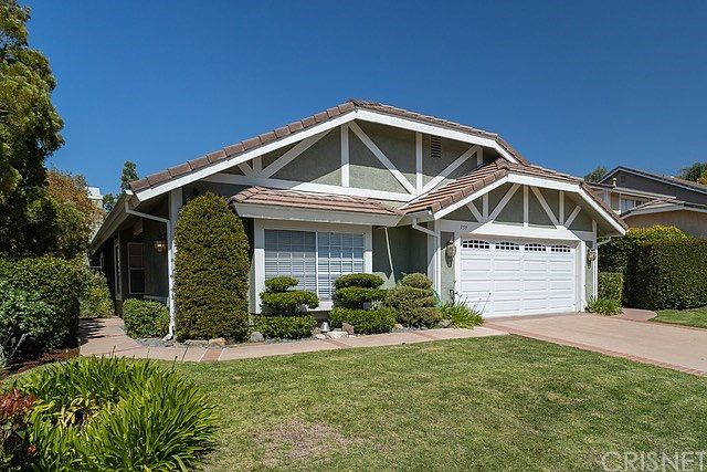 1st image of 359 Southridge Dr