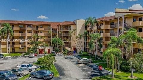 1st image of 3905 N Nob Hill Rd APT 304