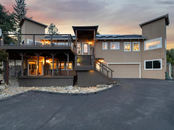 23500 Sunset Dr, Los Gatos, CA 95033