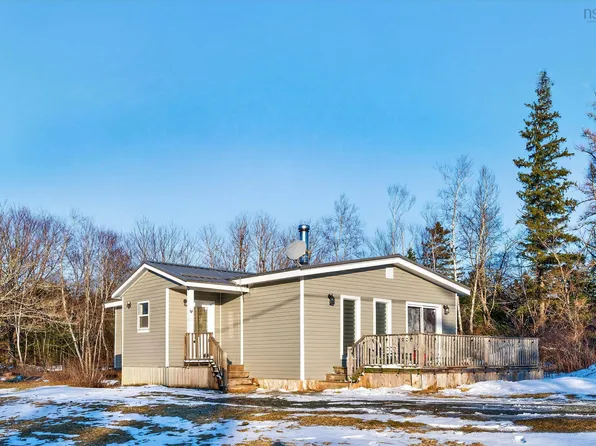 7068 Highway 224, Pleasant Valley, NS B0N 2M0