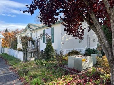 1505 Agape Way, Grants Pass, OR, 97527