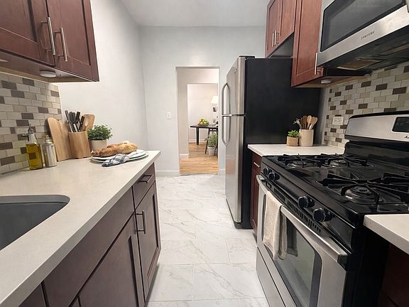 4th image of 546 W 180th St APT 44