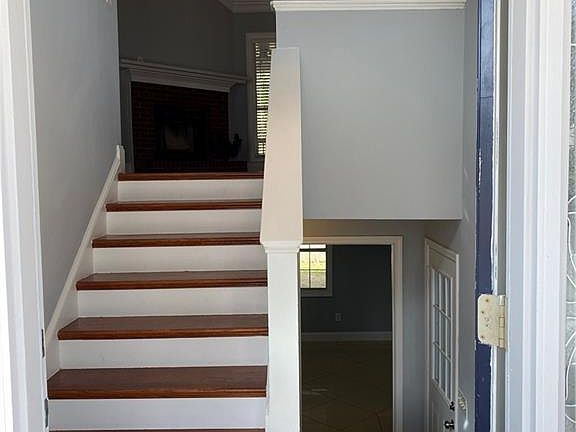 2nd image of 61 Oxford Brook Way