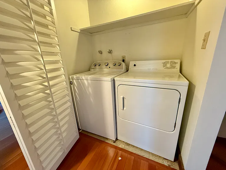 76 Dominican Dr — Photo 18