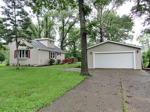 2nd image of 22183 W Spruce Dr