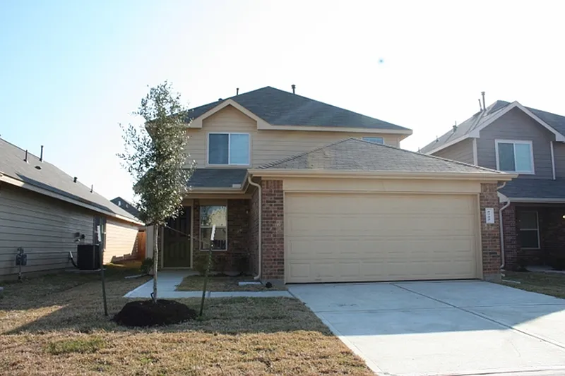 5722 Long Arbor Ln