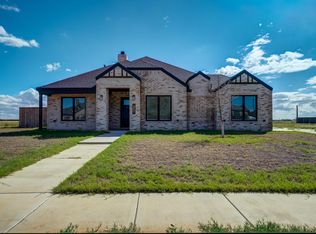 823 13th St, Wolfforth, TX 79382