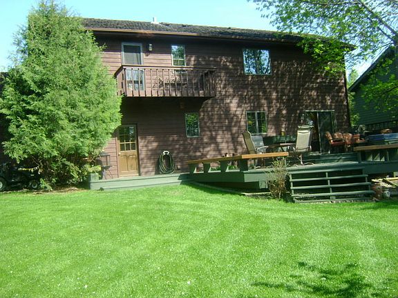 2nd image of 3828 Fairview Dr