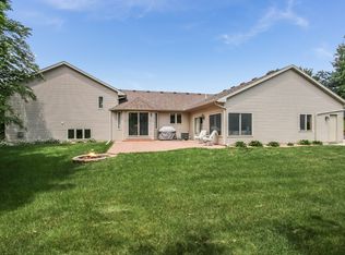 3723 Oak Knoll Dr, Eau Claire, WI 54701